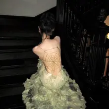 oh this dress is INSANE