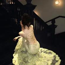oh this dress is INSANE