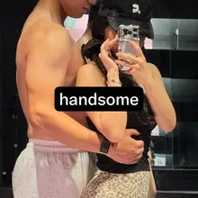 一起健个身 （ps:能看出来是哪个女主吗哈哈哈）#体型差