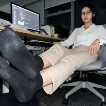 Test Office Female Secretary 05