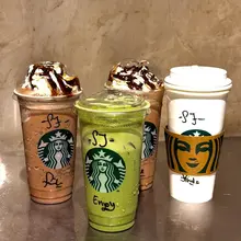 被投喂星巴克的一天😍 好久没喝了，有被惊喜到🤗