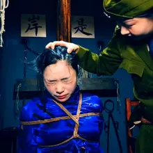 定拍转公映《炼狱英魂》上集 联络员被叛徒出卖被特务抓捕后遭受女特务的鞭打坐老虎凳吊绑等酷刑