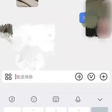 跟炮友聊天聊上头了，就用炮友送的玩具高潮吧。
