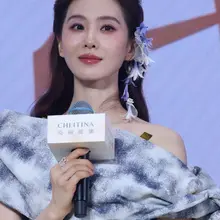 No.mx1503刘诗诗上海克丽缇娜活动生图，斜露肩灰裙，怼脸拍这张脸太权威了 [70P+935M] #明星生图 #刘诗诗 自购地址：https://t.co…