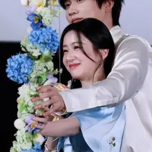 No.mx1502包上恩炽夏追剧团两套生图，丘比特漏脐蓝裙，白色清纯吊带裙，软糯甜妹 [160P+1.6G] #明星生图 #包上恩 #炽夏 自购地址：http…