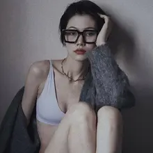 Would you ever date a Asian woman... be honest 👀 O Absolutely O Maybe O Not my…