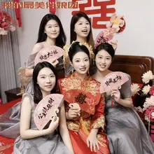 昨天母狗节，憋了一天晚上一发浓精射给了教师母狗崔文玉，这条母狗顶着榨精脸在朋友圈发骚，刚刚结婚无能的老公满足不了这母狗的骚屄，开腿露屄流着淫水勾引男人享用她的…