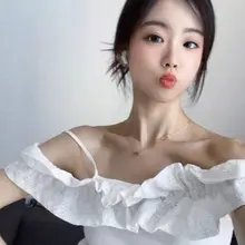 高颜值萝莉沦为金主母狗被大屌抽插的小穴红肿无比 #反差 #萝莉 #母狗 #街拍