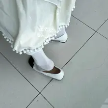 这个小皮鞋弄的白袜味道有点大，需要兄弟们火速散味 #白袜 #袜控 #原味
