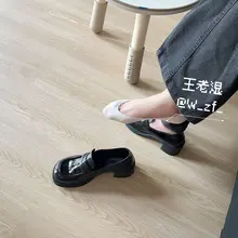 家妻吸满汗水的骚臭船袜对某些人来说是最好的催情剂 #船袜 #原味 #袜控 #射袜