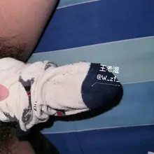 一次订了四双的哥们儿来返图了，套的愉快😄