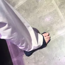 点击观看更多美脚