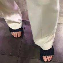 点击观看更多美脚