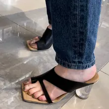 点击观看更多美脚