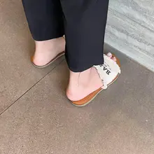 点击观看更多美脚
