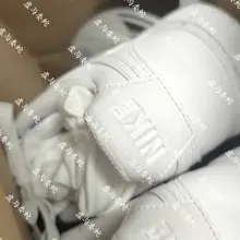 真忍不住了这次 赶紧和她聊天问她干啥去了 啥时候回来 花几十块钱给她买个喝的顺便帮我带一个拖延下时间 鞋子袜子打包带走享受去😝 #打胶