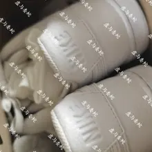 真忍不住了这次 赶紧和她聊天问她干啥去了 啥时候回来 花几十块钱给她买个喝的顺便帮我带一个拖延下时间 鞋子袜子打包带走享受去😝 #打胶