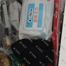同事让我帮她拿东西，居然发现柜子里还放了这种好东西，感觉她也忘记了😏 #打胶