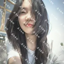 出去玩女朋友说我拍照不如她自拍好看😒 难道这还不好吗 我真要生气了😕 把南北半球拍圆还不算吗🙄