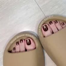 点击观看更多美脚