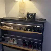 北京的绿帽，欢迎同好上门打胶他老婆的骚鞋，老婆出差了这两天时间方便。