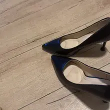 北京的绿帽，欢迎同好上门打胶他老婆的骚鞋，老婆出差了这两天时间方便。
