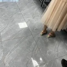 同好投稿，公司女同事的高跟凉鞋，终于找到机会帮她保养了。
