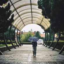 烟雨中的大海，也依旧美丽