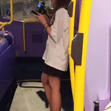 脚趾缝都是臭脚泥 有贱狗愿意给我舔干净吗？