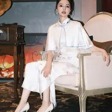 旗袍韵味藏不住！人妻董璇坐姿尽显优雅