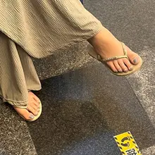 点击观看更多美脚
