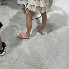 点击观看更多美脚