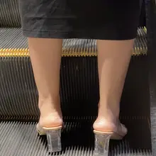 喜欢 #美脚 #裸足 #偷拍 #盗摄 #嫩足 #嫩脚 #美足