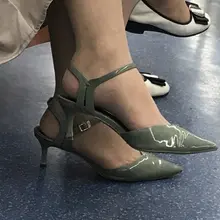 观察一些美好 #美脚 #裸足 #偷拍 #盗摄 #嫩足 #嫩脚 #美足