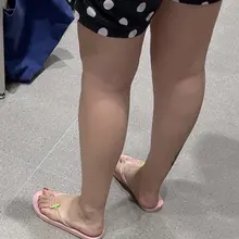真棒 #美脚 #裸足 #偷拍 #盗摄 #嫩足 #嫩脚 #美足