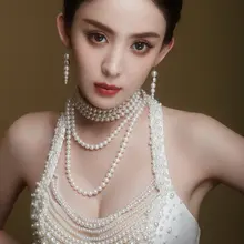 只要娜扎你越来越骚，我就越来越爱你，你一定要坚持骚下去，努力突破自我，在发骚的路上更上一层楼，这公主贵妇一般的玉体，谁看了不迷糊，我一定会为你打call为你射。