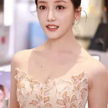 No.mx1481姜贞羽杭州珀莱雅活动生图，金色镂空抹胸刺绣裙，香肩美背，颜值顶配 [175P+1.8G] #明星生图 #姜贞羽 自购地址：https://t…