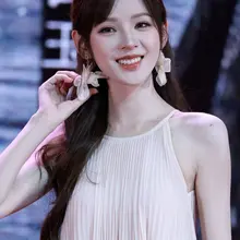 No.mx1475张予曦+章若楠《雨霖铃》追剧团生图两套合集，千金淑女+可爱萌兔 [220P+2.25G] #明星生图 #张予曦 #章若楠 #雨霖铃 自购地址…