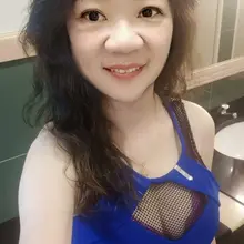 马来西亚43岁闷骚气质熟女人妻 风韵犹存的熟女，越老越有魅力 #网友投稿 #人妻 #熟女 #绿帽 #徐娘 #milf #接投稿