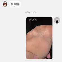 让老婆穿上粉丝寄过来他老婆的丝袜，试过一次就上瘾