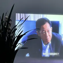 最近老是一些傻叉发找我活动，劳资发的哪条动态显示了！满脑子就这点东西，格局小到极致，真让人反胃。有多远滚多远，别来恶心劳资！如果你是丁元英这种品性的人，我倒追！