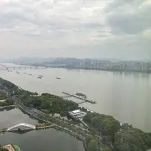 打开窗帘玩 很爽