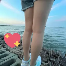 天蓝蓝水清清丝爽爽