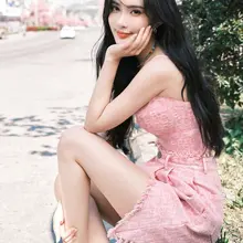 Photo posted by 名腿网 Celebrity legs (@celebleg)