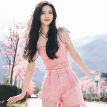 Photo posted by 名腿网 Celebrity legs (@celebleg)