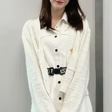 宋雪莹微笑暴击，高跟美腿演绎夏日清新诱惑