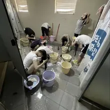 上初中高中这样没什么不妥，现在想想以前真的能吃苦