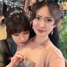 我也想看🐻都够骚#婊子