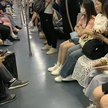 大长腿！真想草你#臭婊子