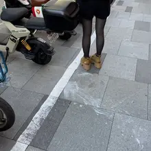 上班路上 #随手拍 ，大南方也进入冬天模式了 #美腿 #黑丝